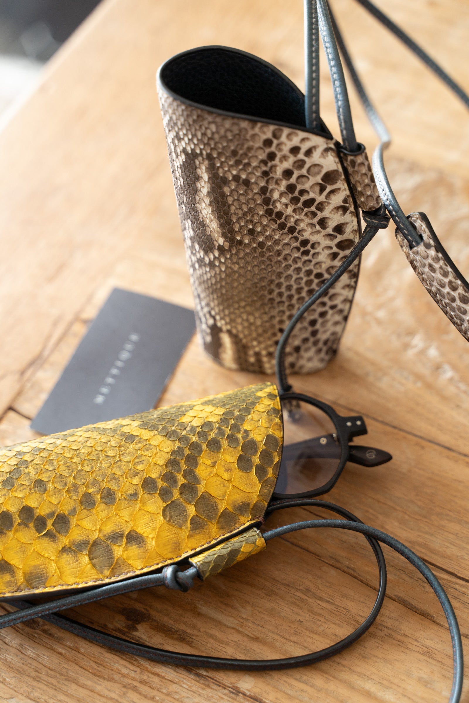 Karelle glasses envelope