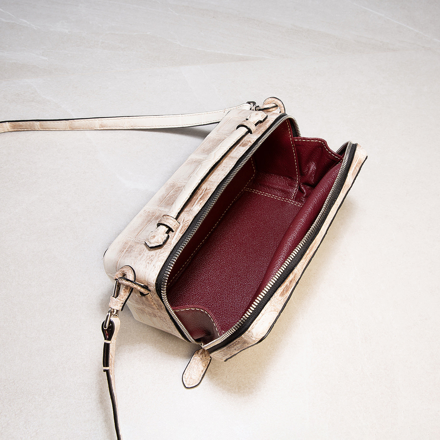 Bespoke Troya box bag