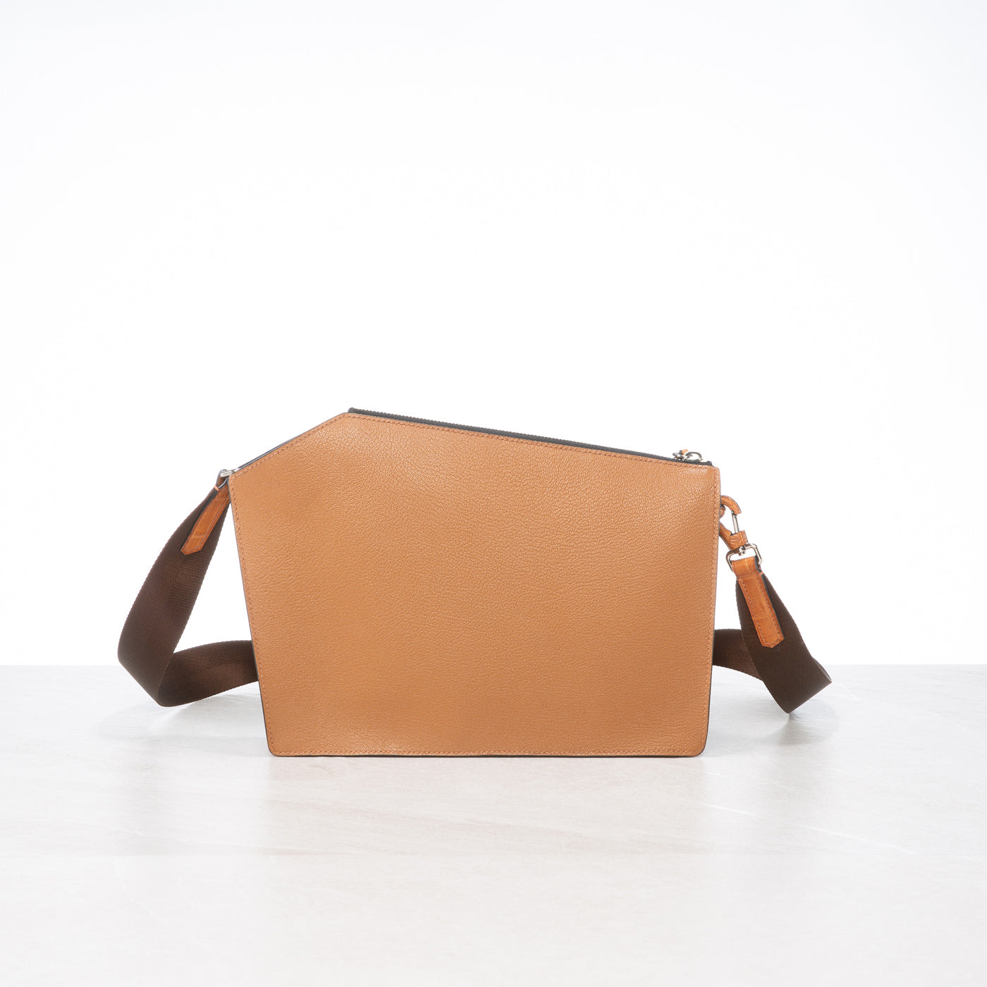 Pochette Q