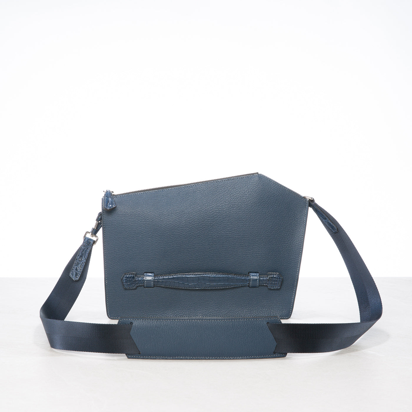 Pochette Q