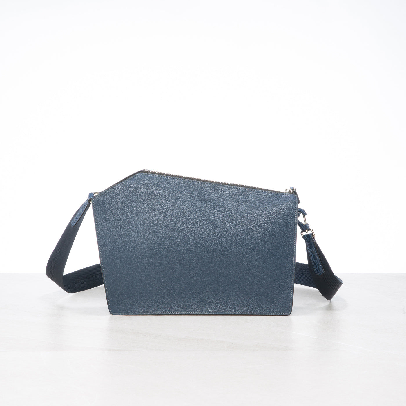 Pochette Q