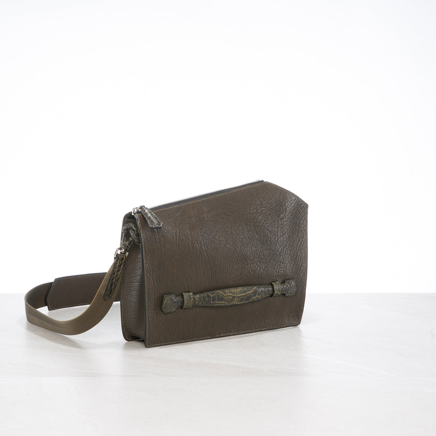 Pochette Q