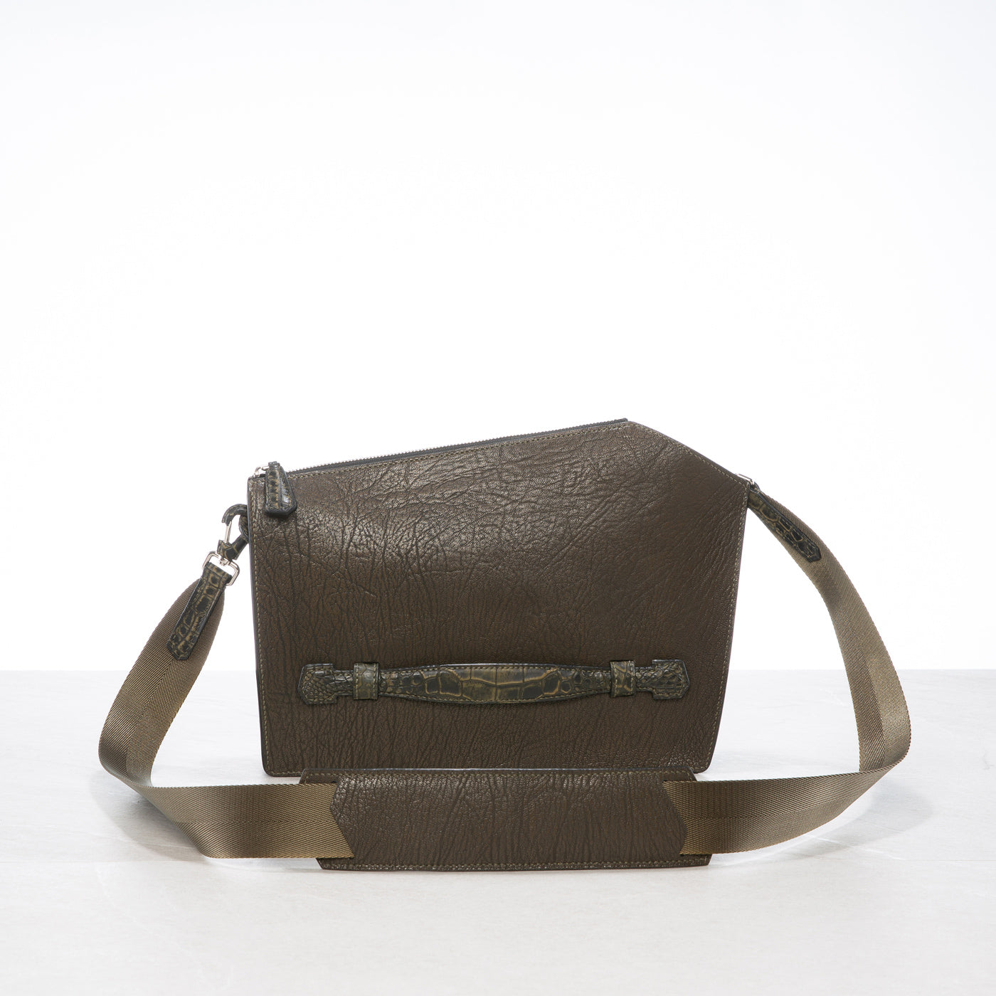 Pochette Q