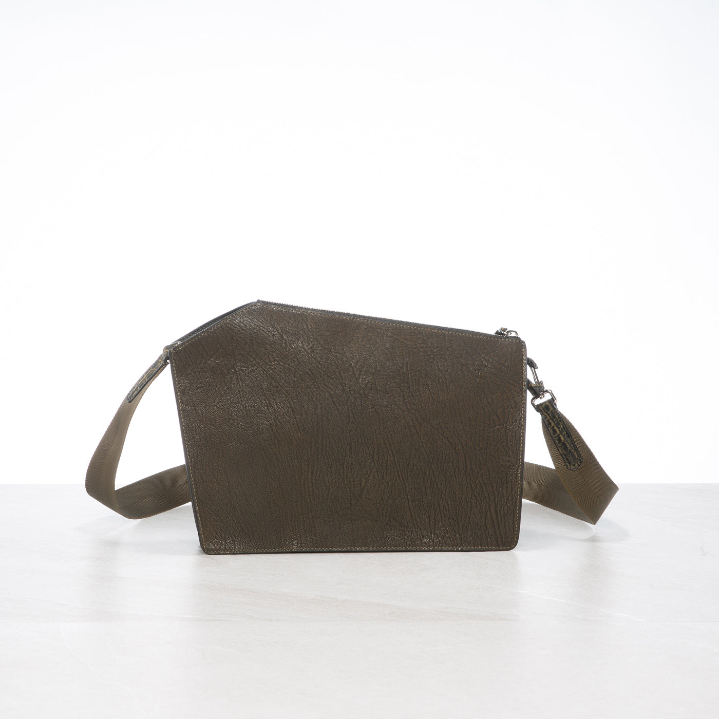 Pochette Q