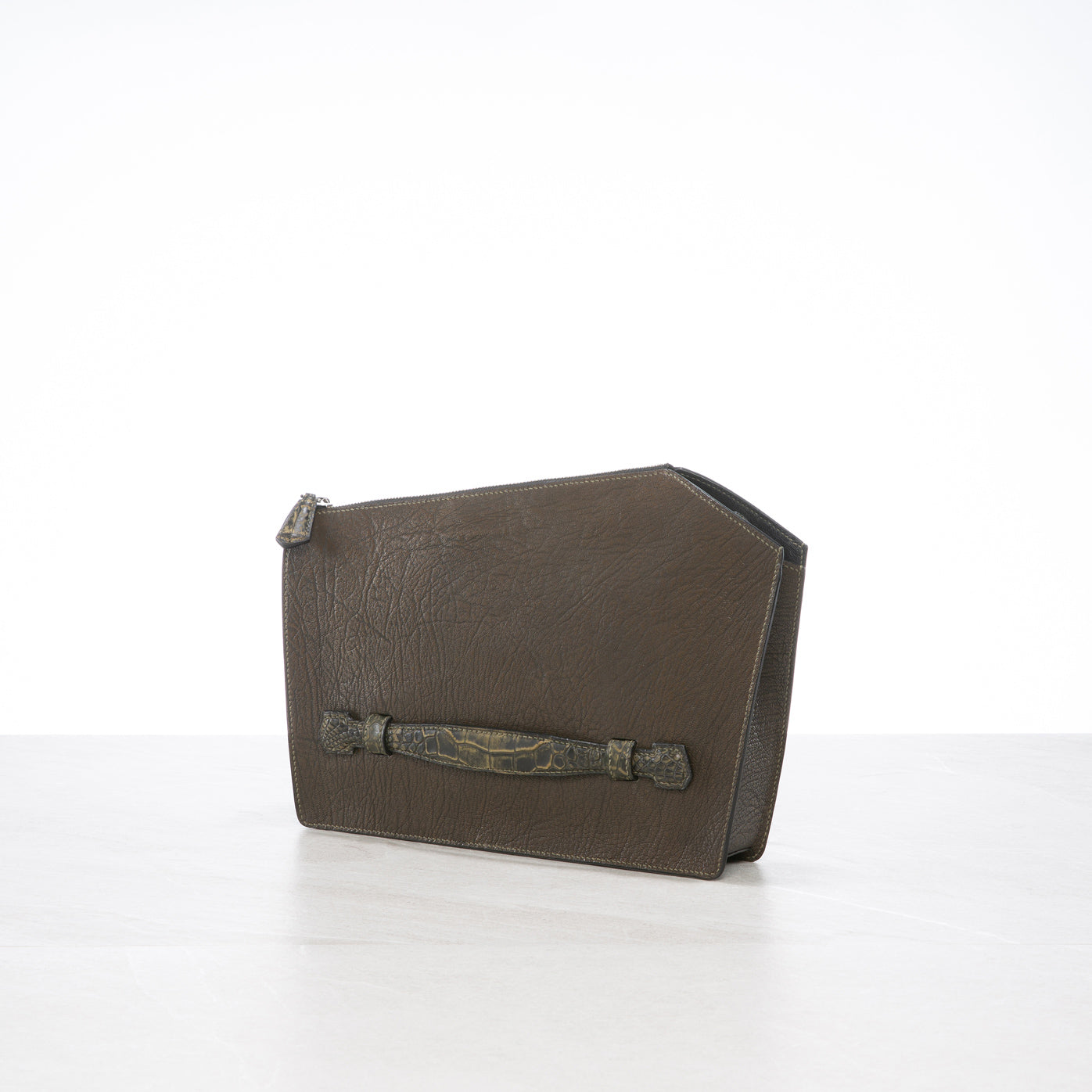 Pochette Q