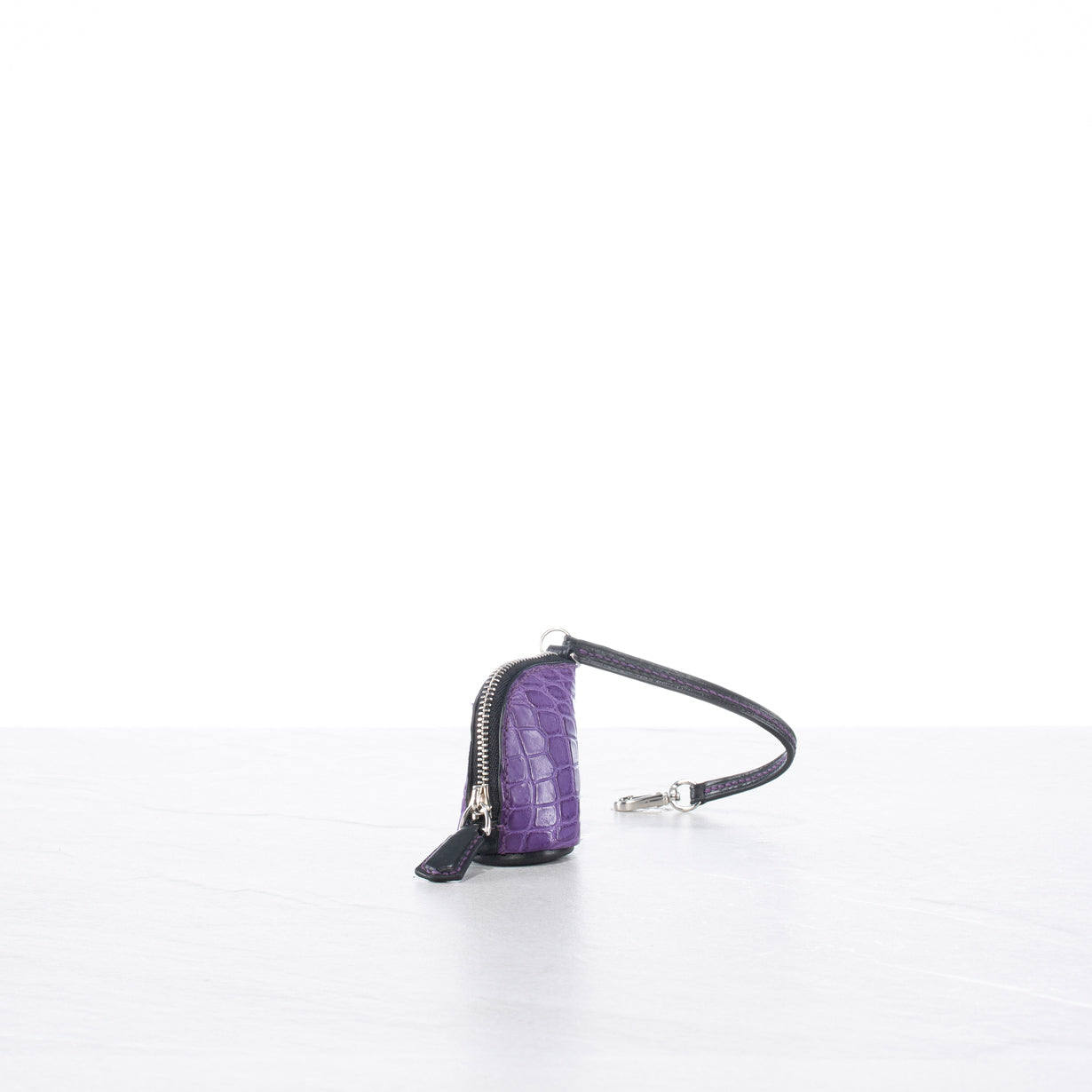 Pelle (small)