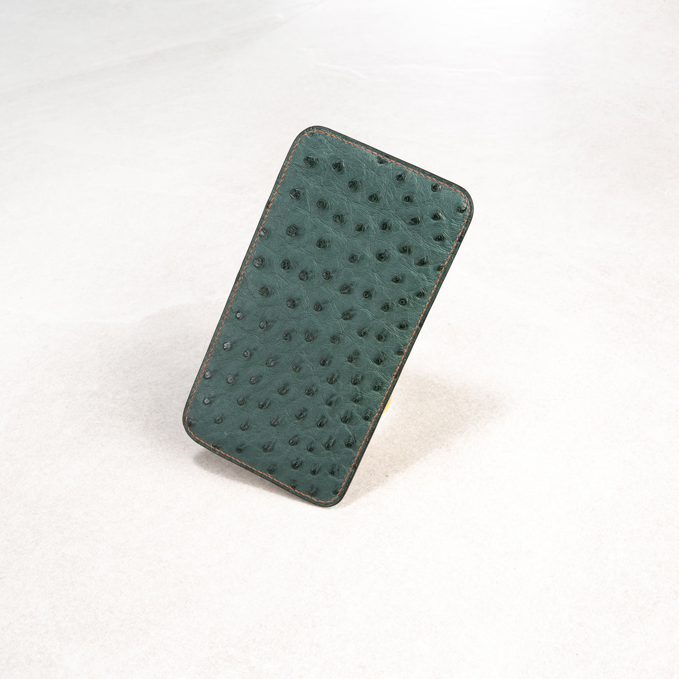 Half-wallet (large)