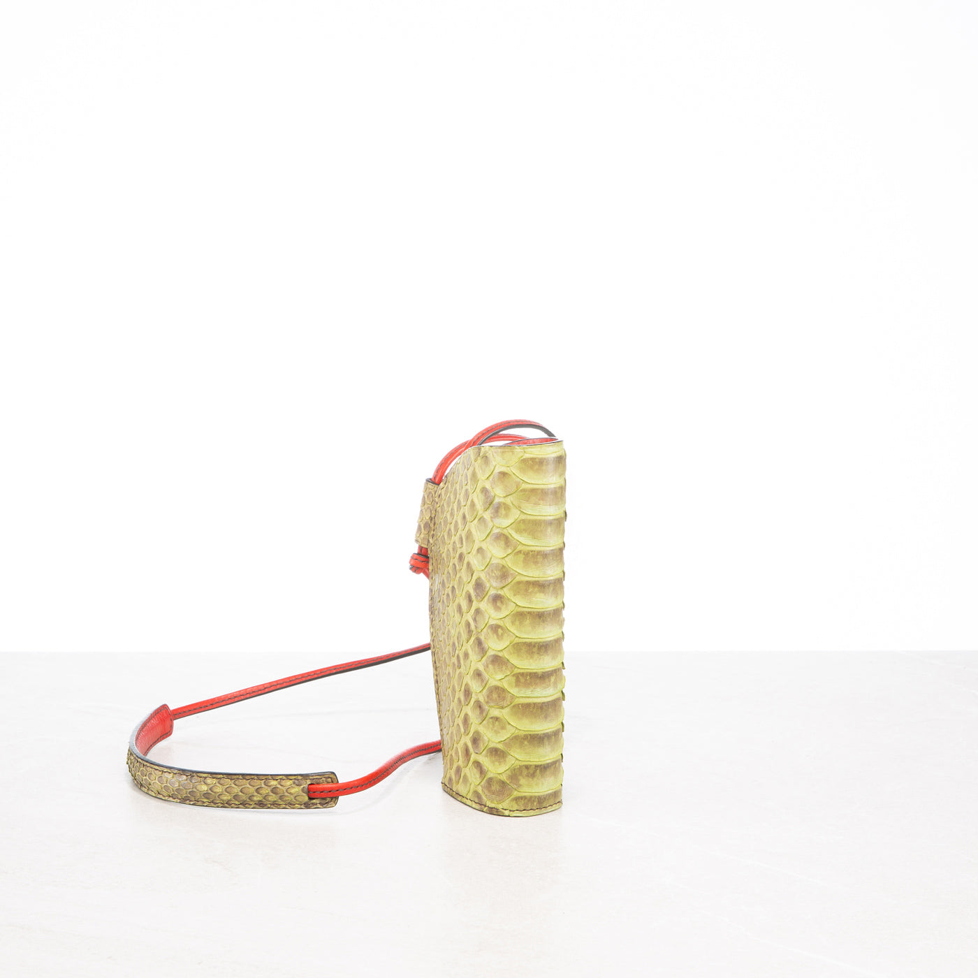 Karelle glasses envelope