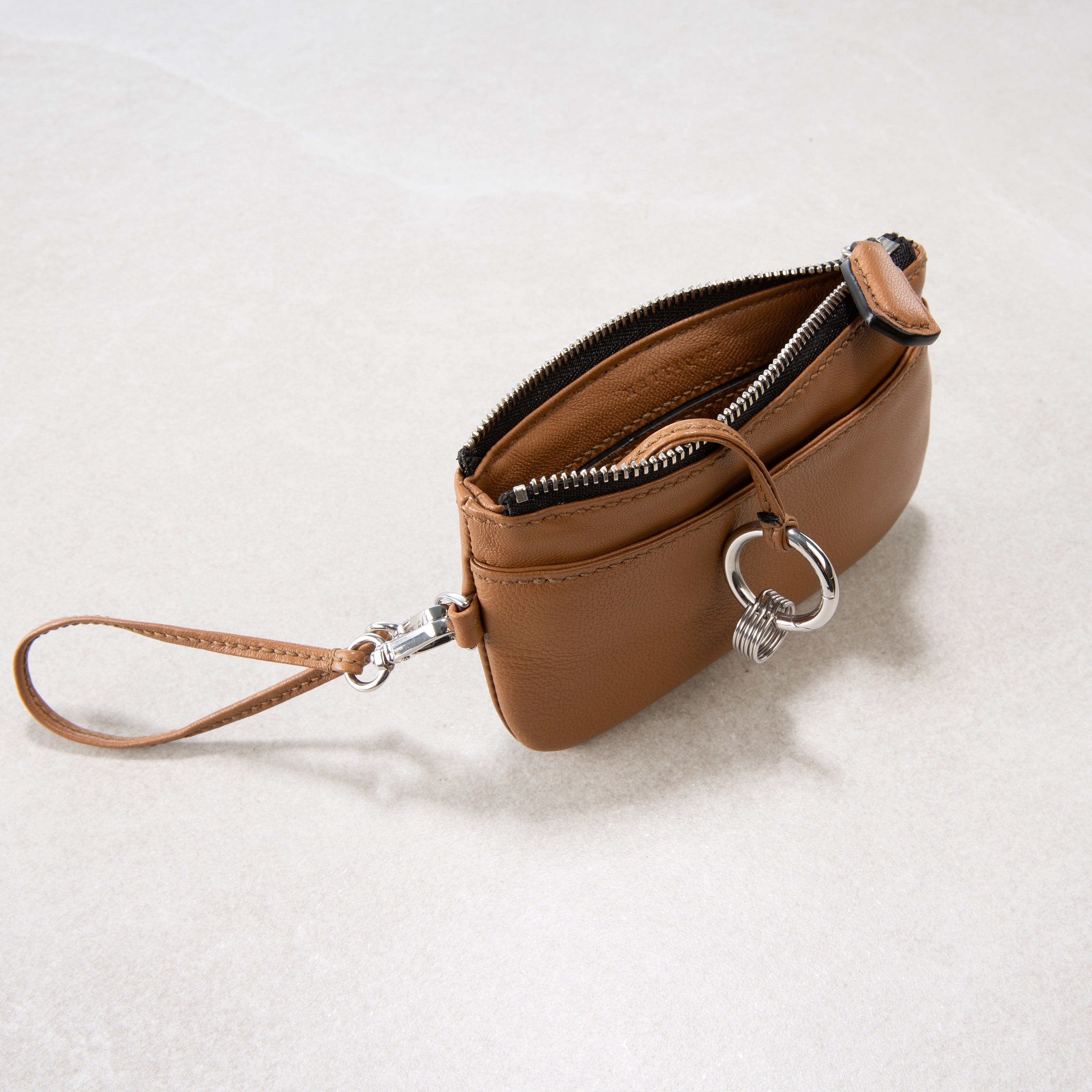 Corvin pocket