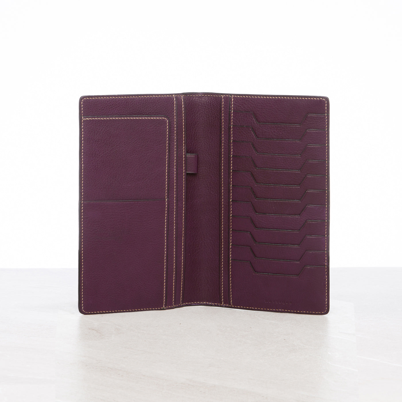 Treasure holder