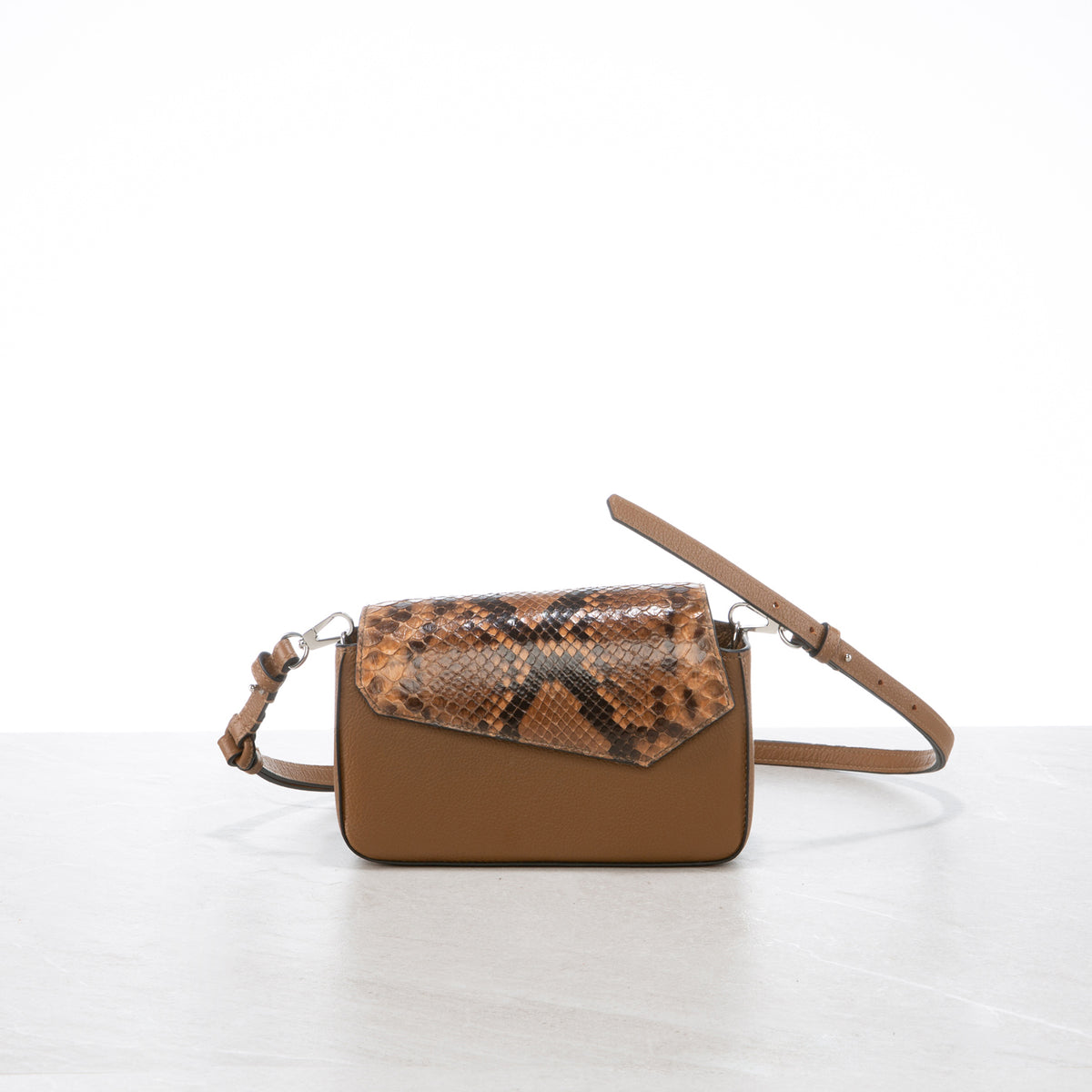 Pochette Trev