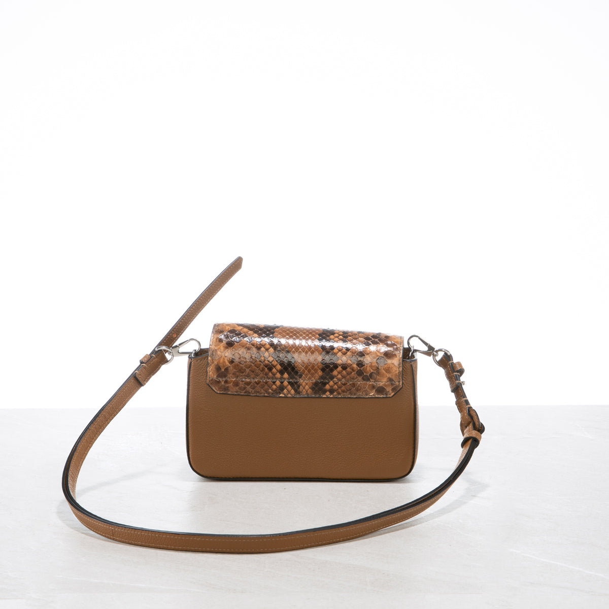 Pochette Trev