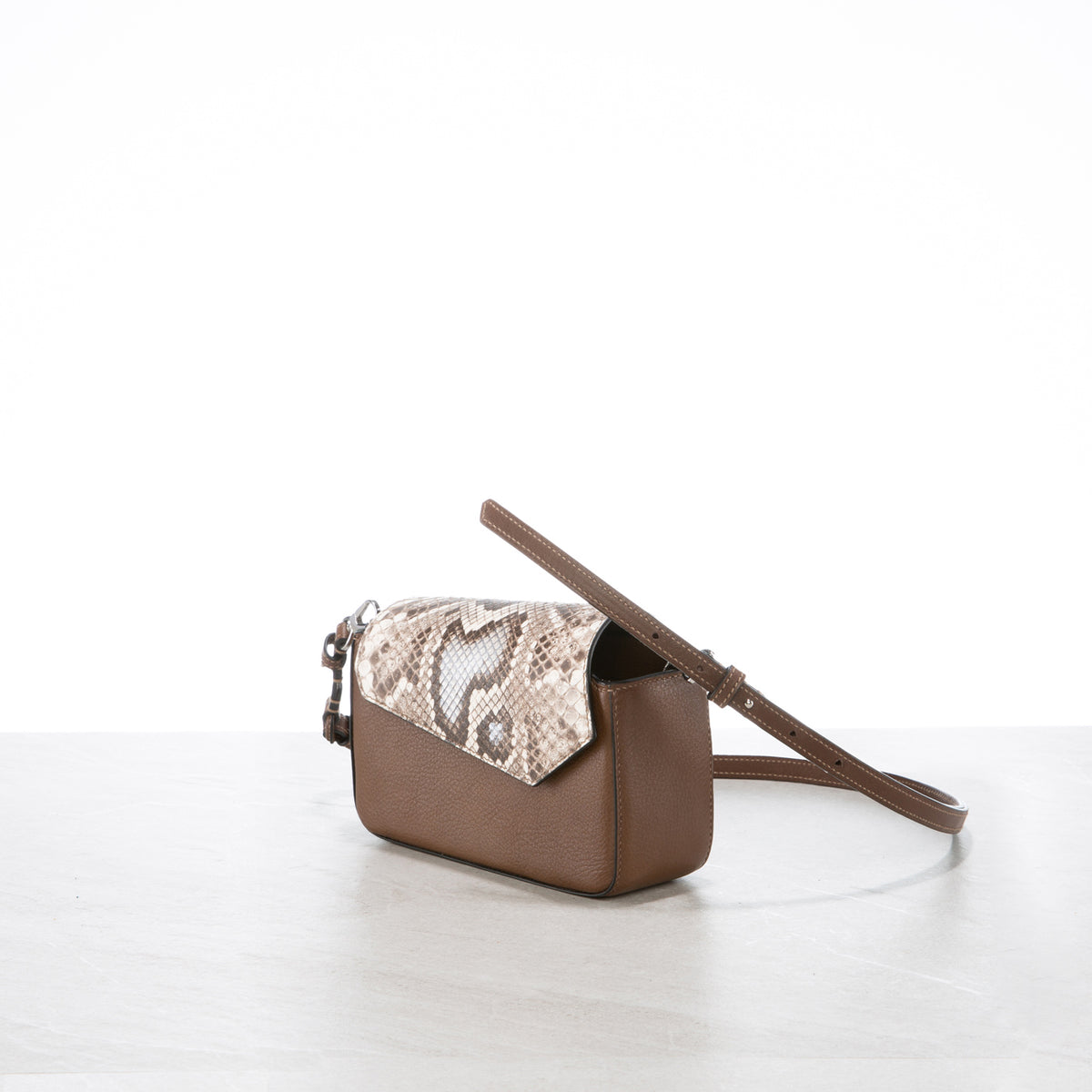 Pochette Trev