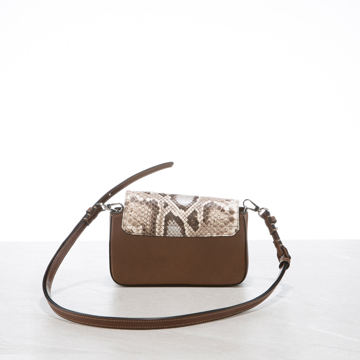 Pochette Trev