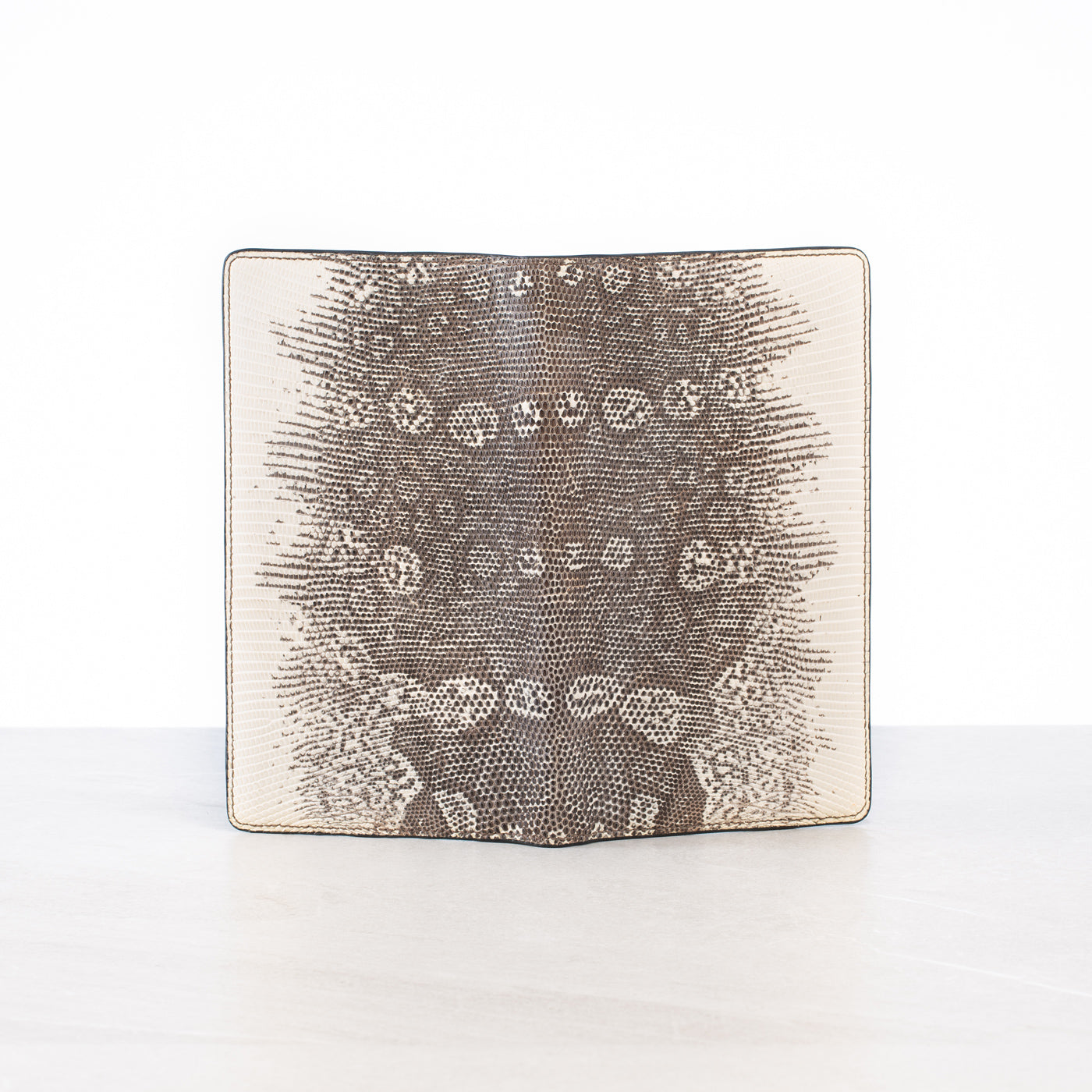 Treasure holder