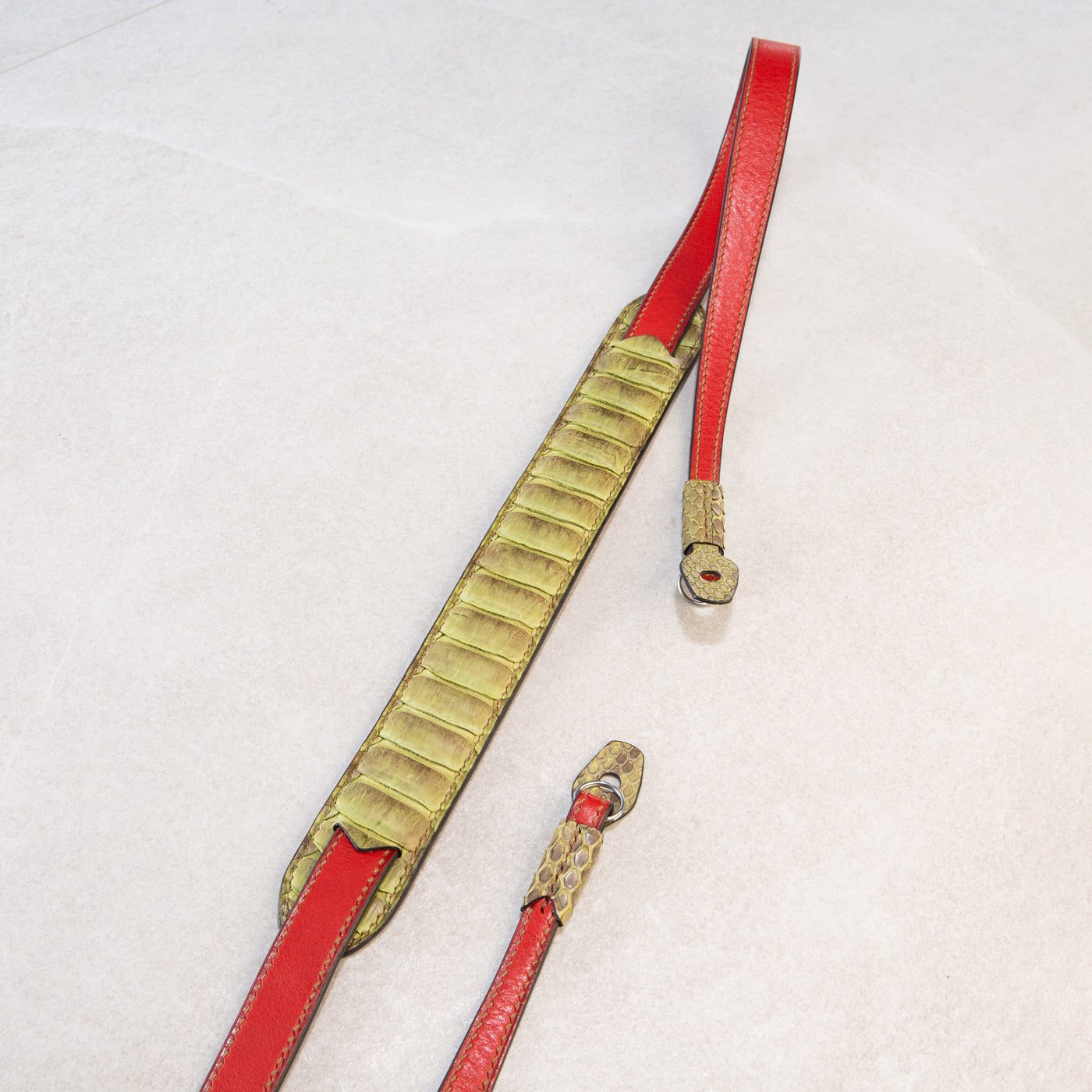 Jay shoulder strap