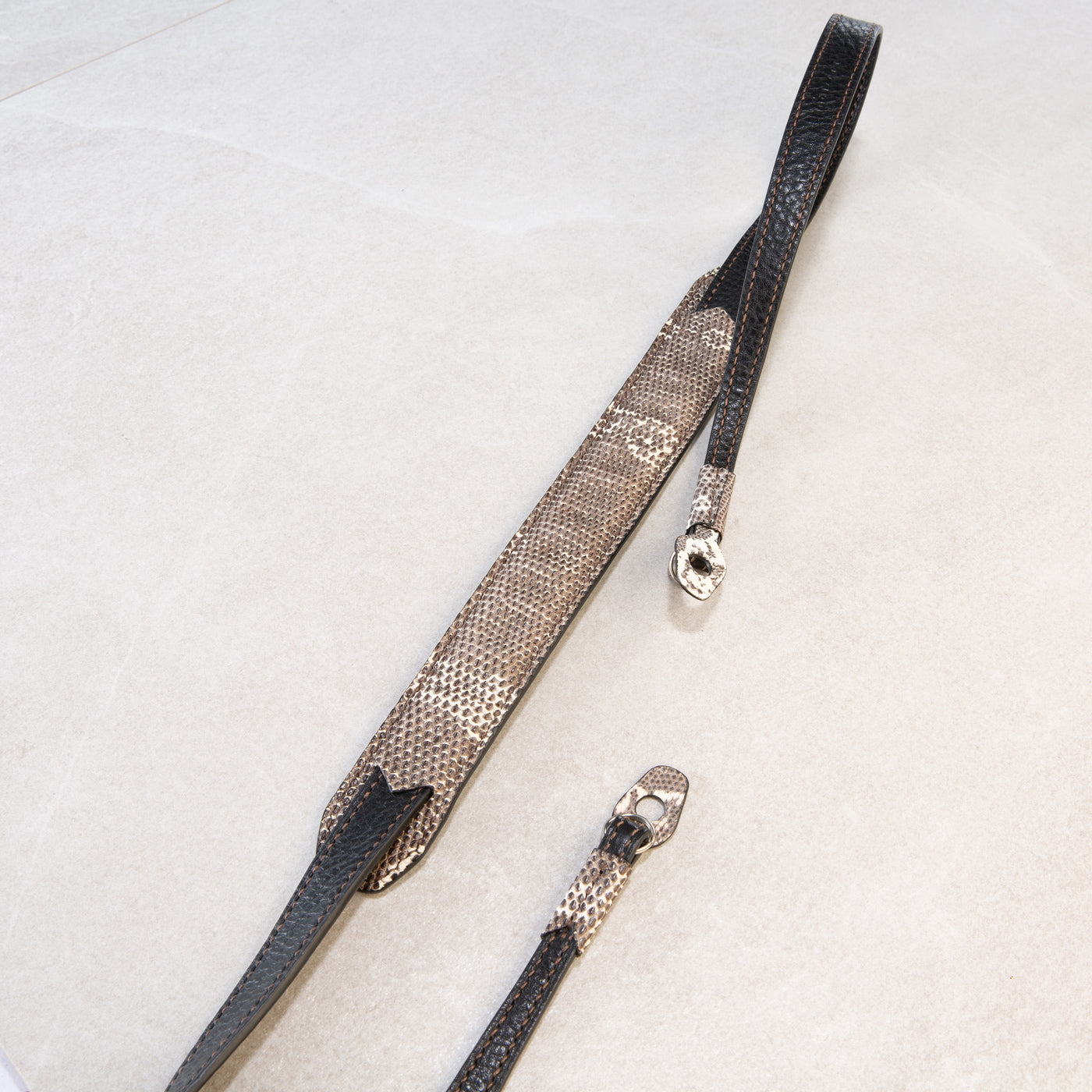 Jay shoulder strap