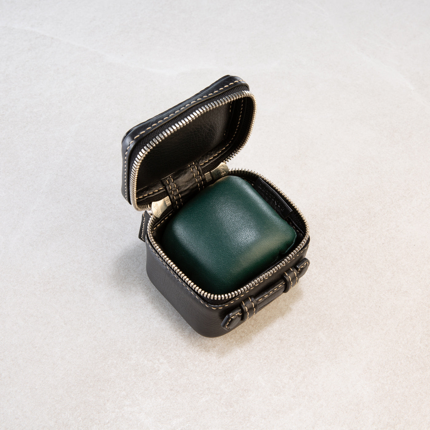 Troya (1 watch)