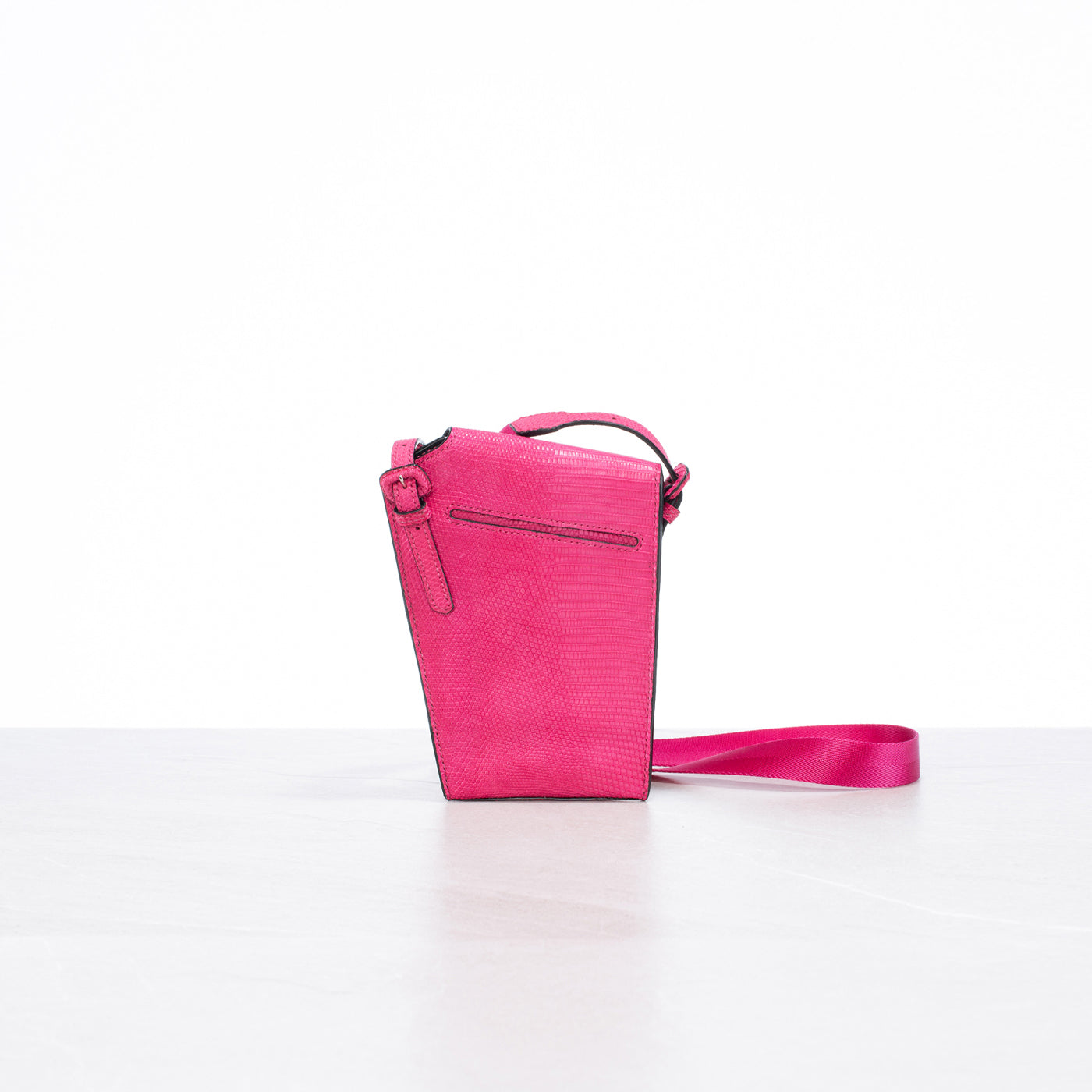 Quint phone bag