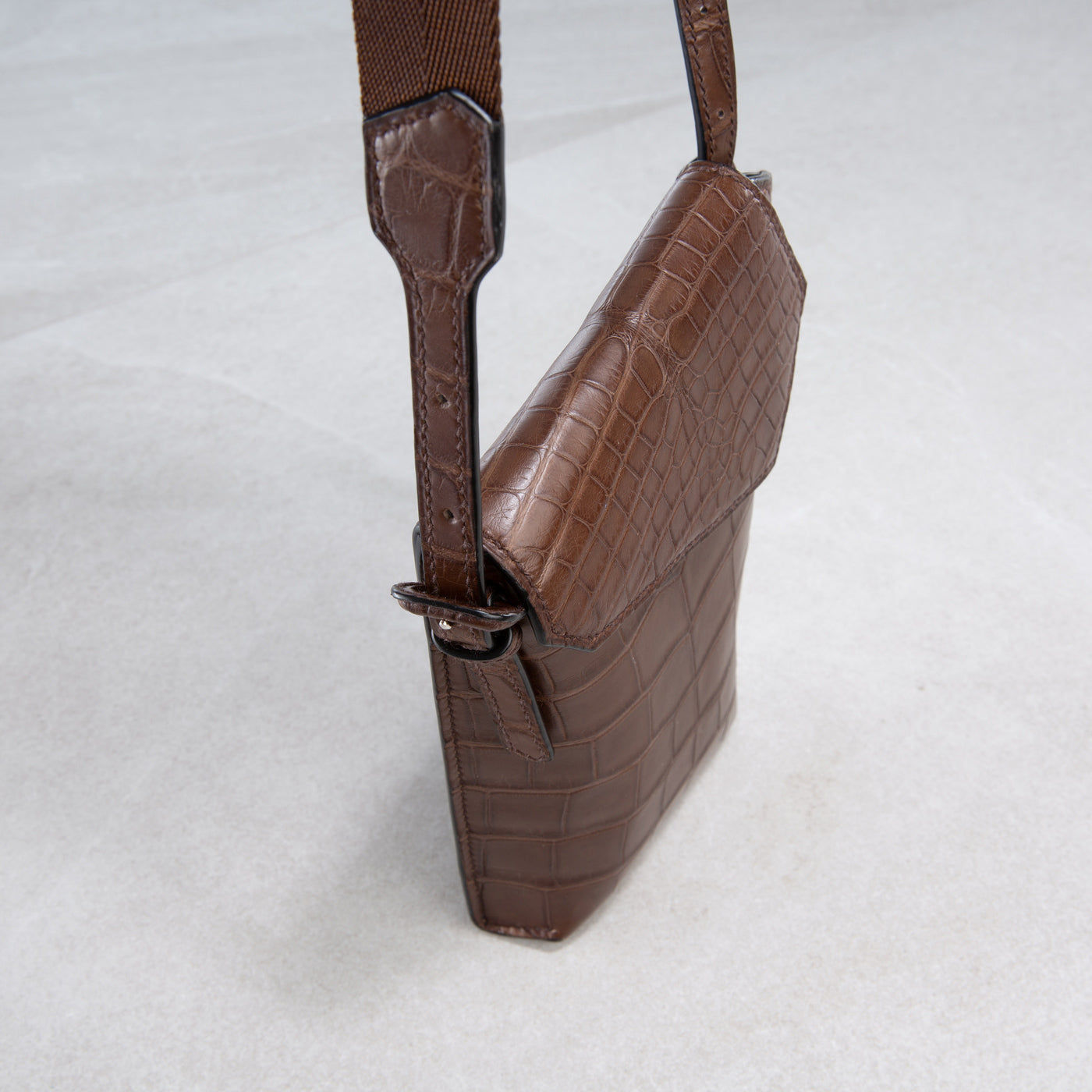 Quint phone bag