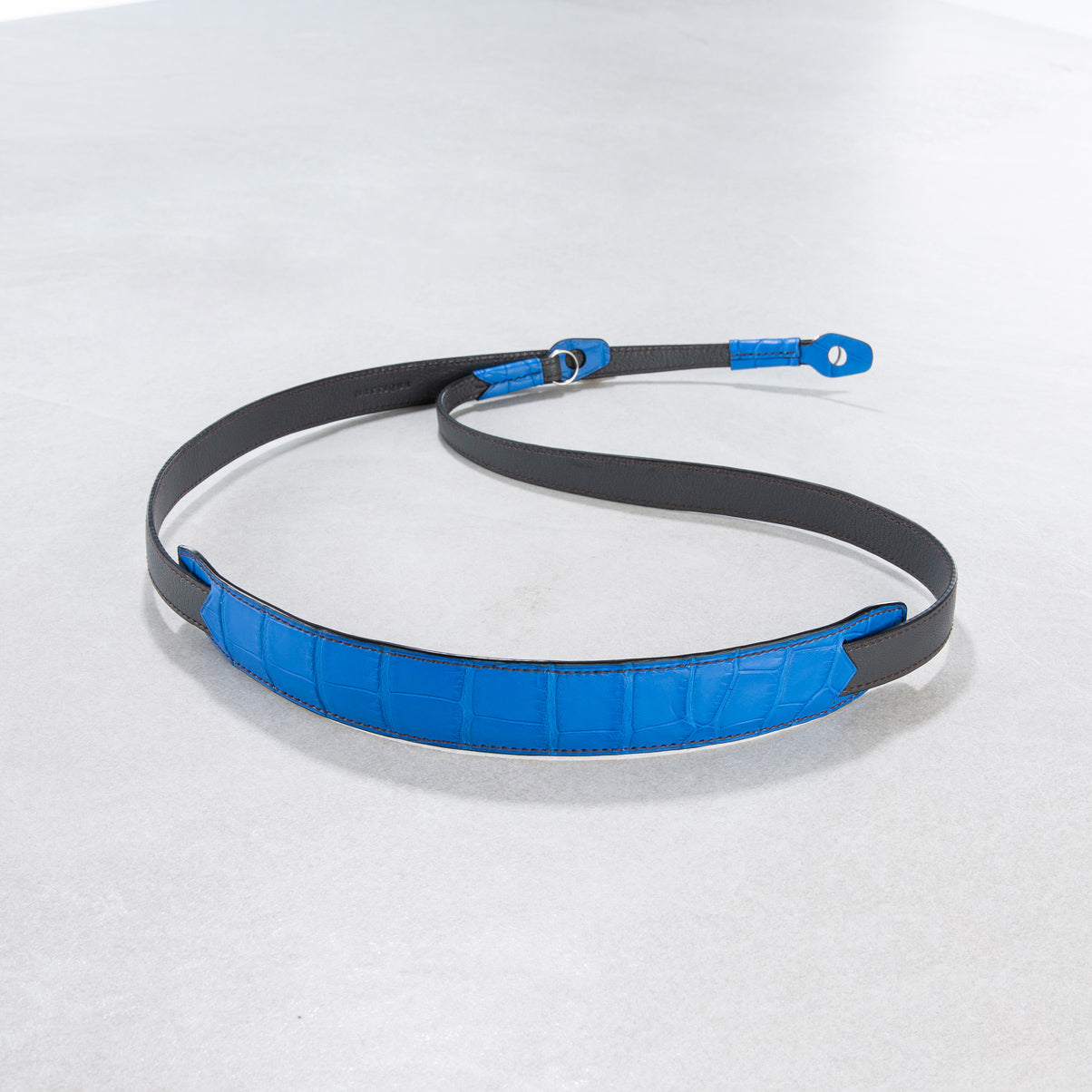 Jay shoulder strap
