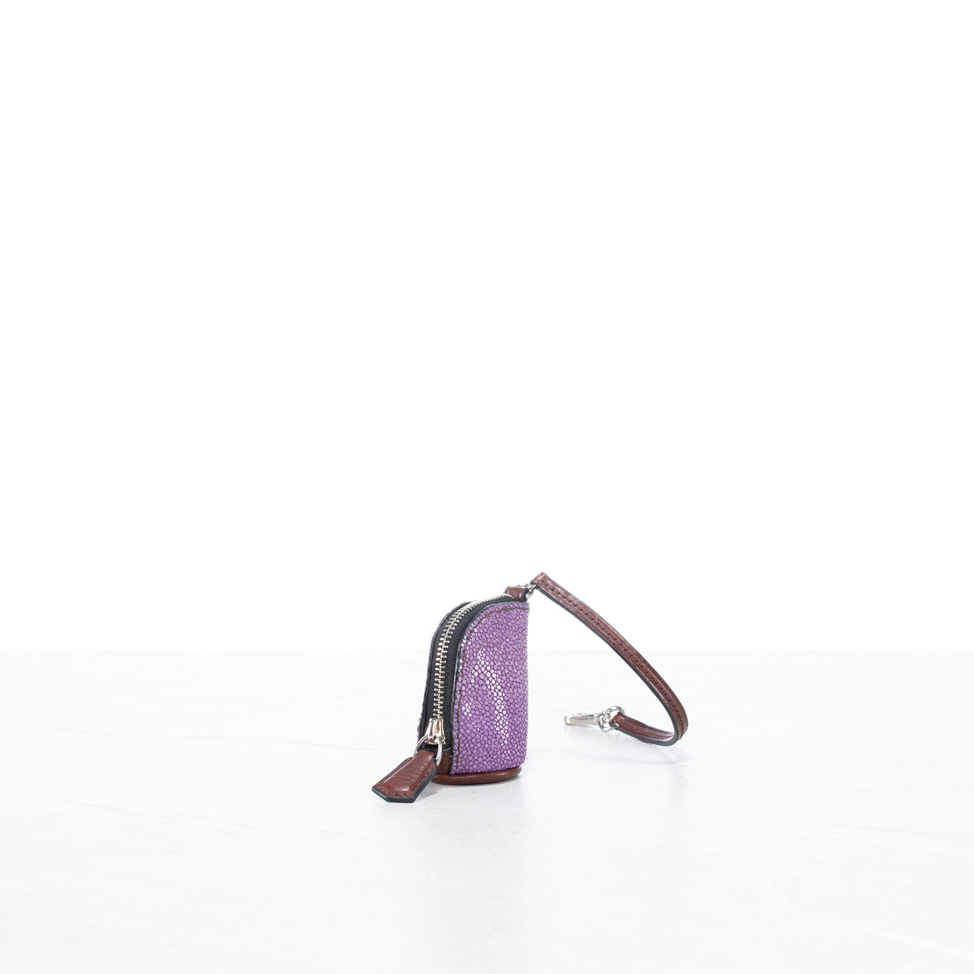 Pelle (small)