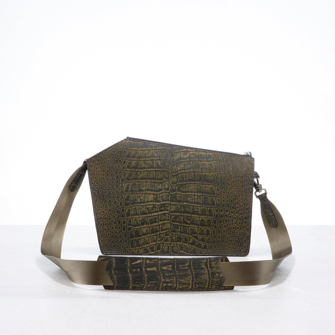 Pochette Q