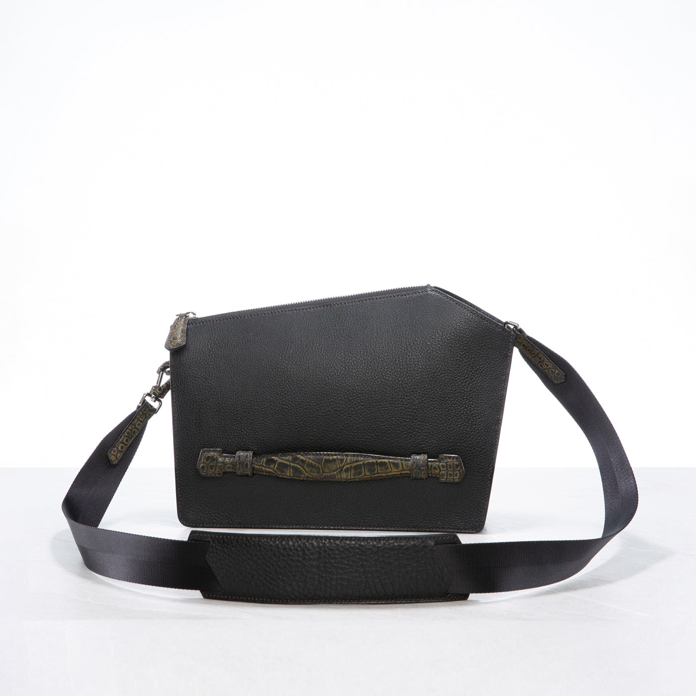 Pochette Q