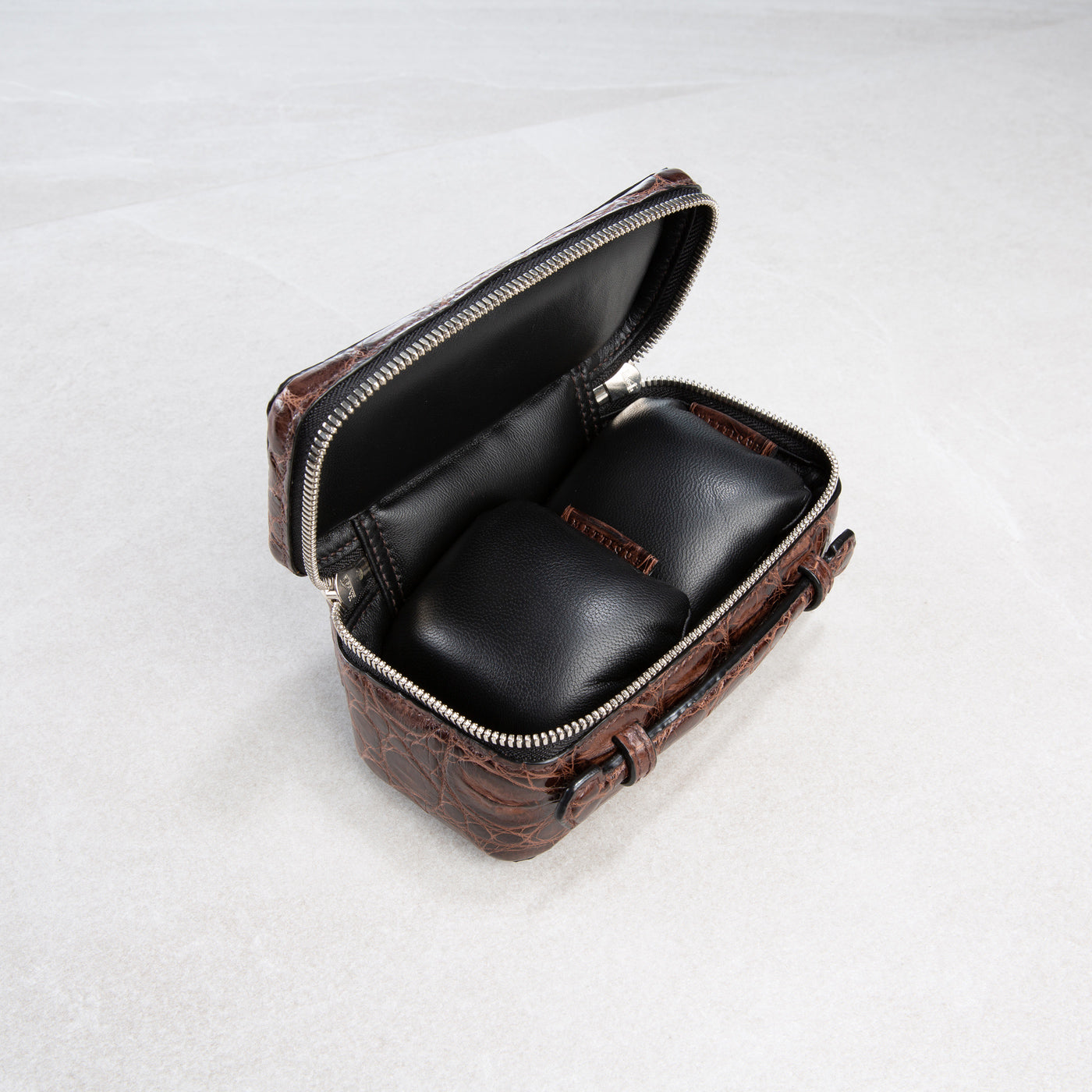 Troya (2 watches)