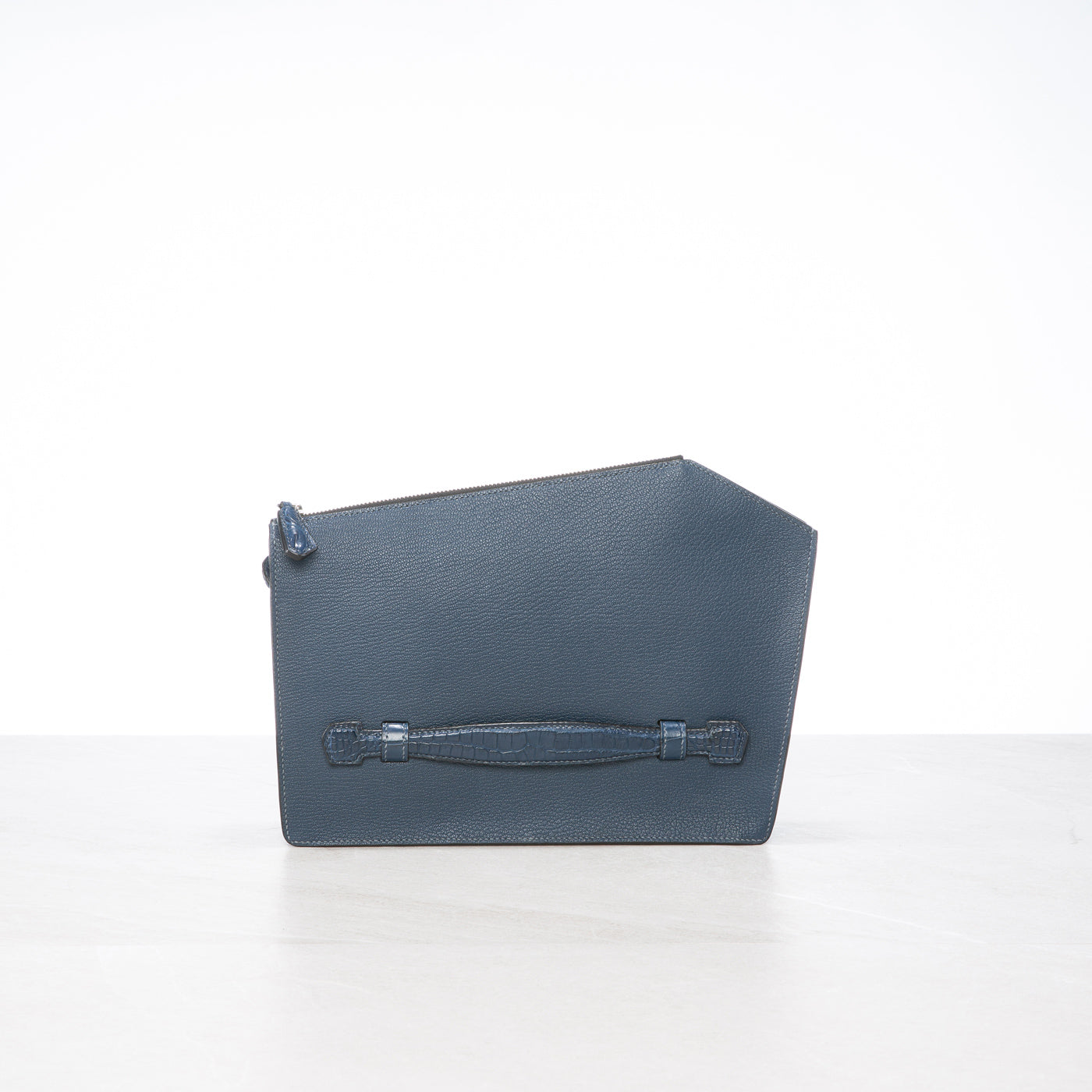 Pochette Q