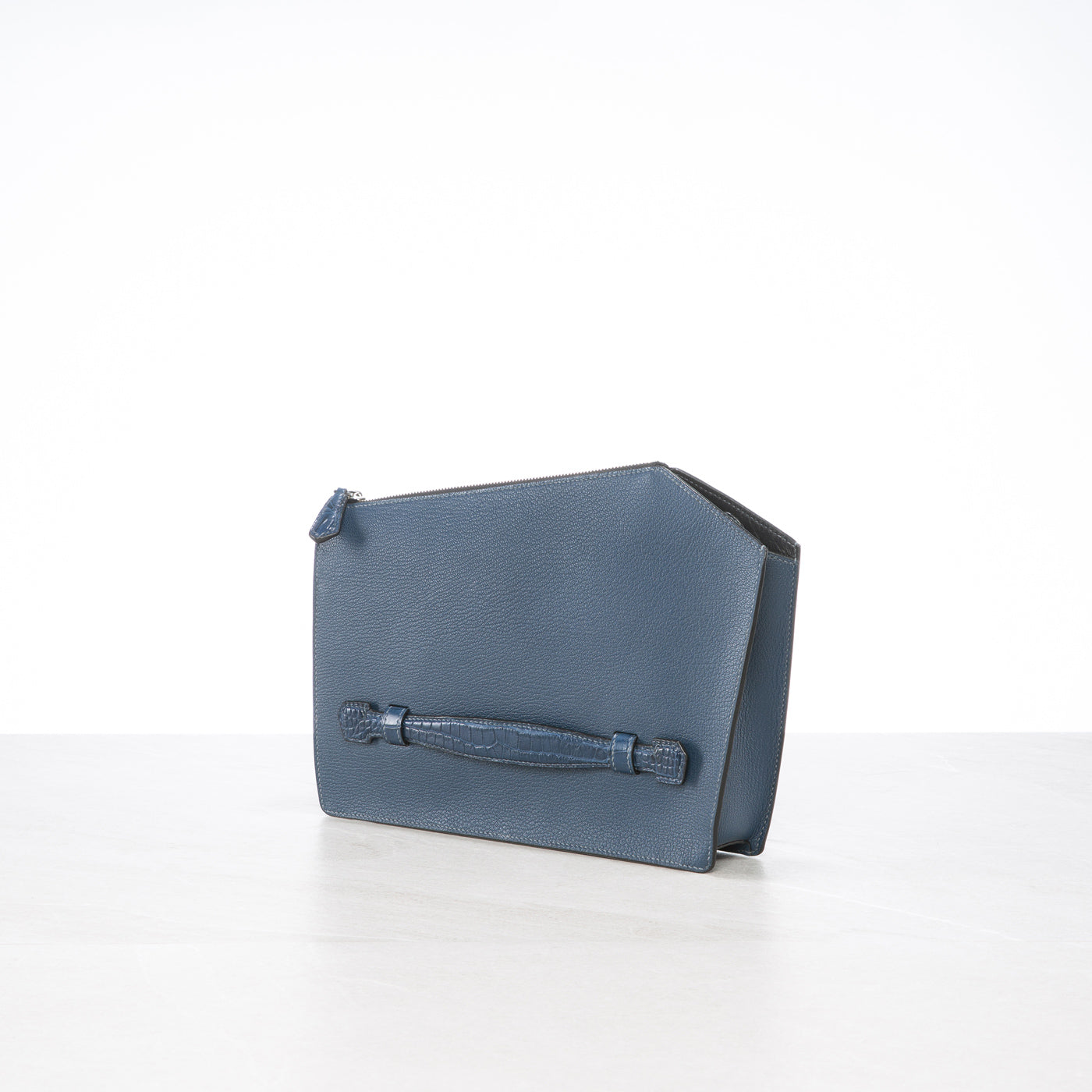 Pochette Q