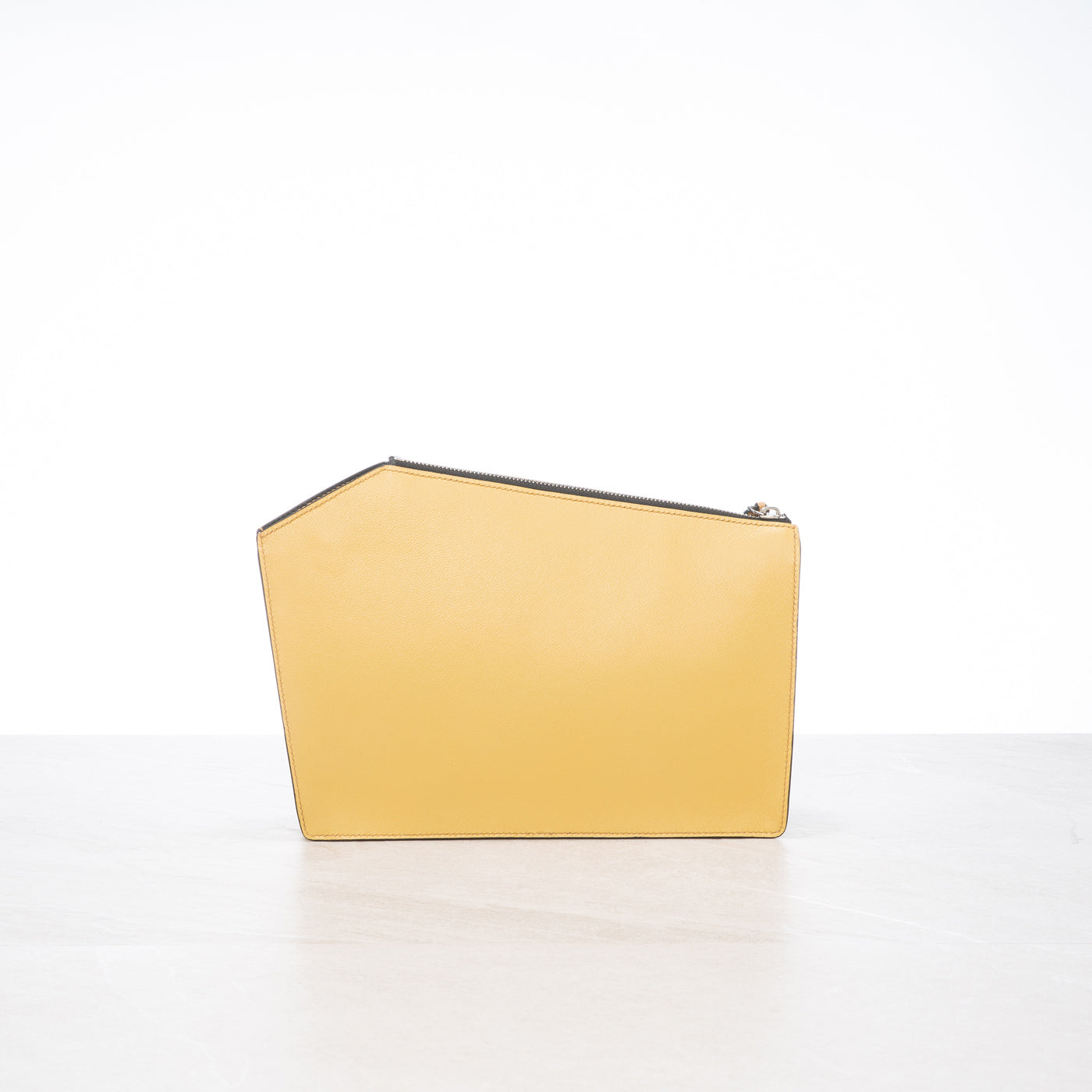 Pochette Q