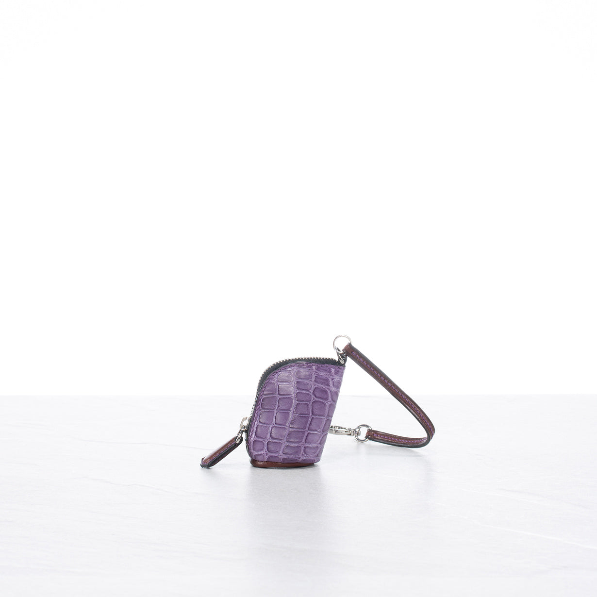 Pelle (small)
