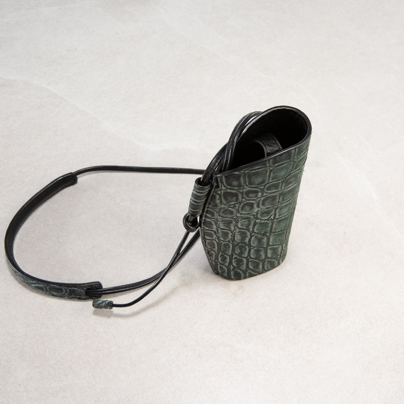 Karelle glasses envelope