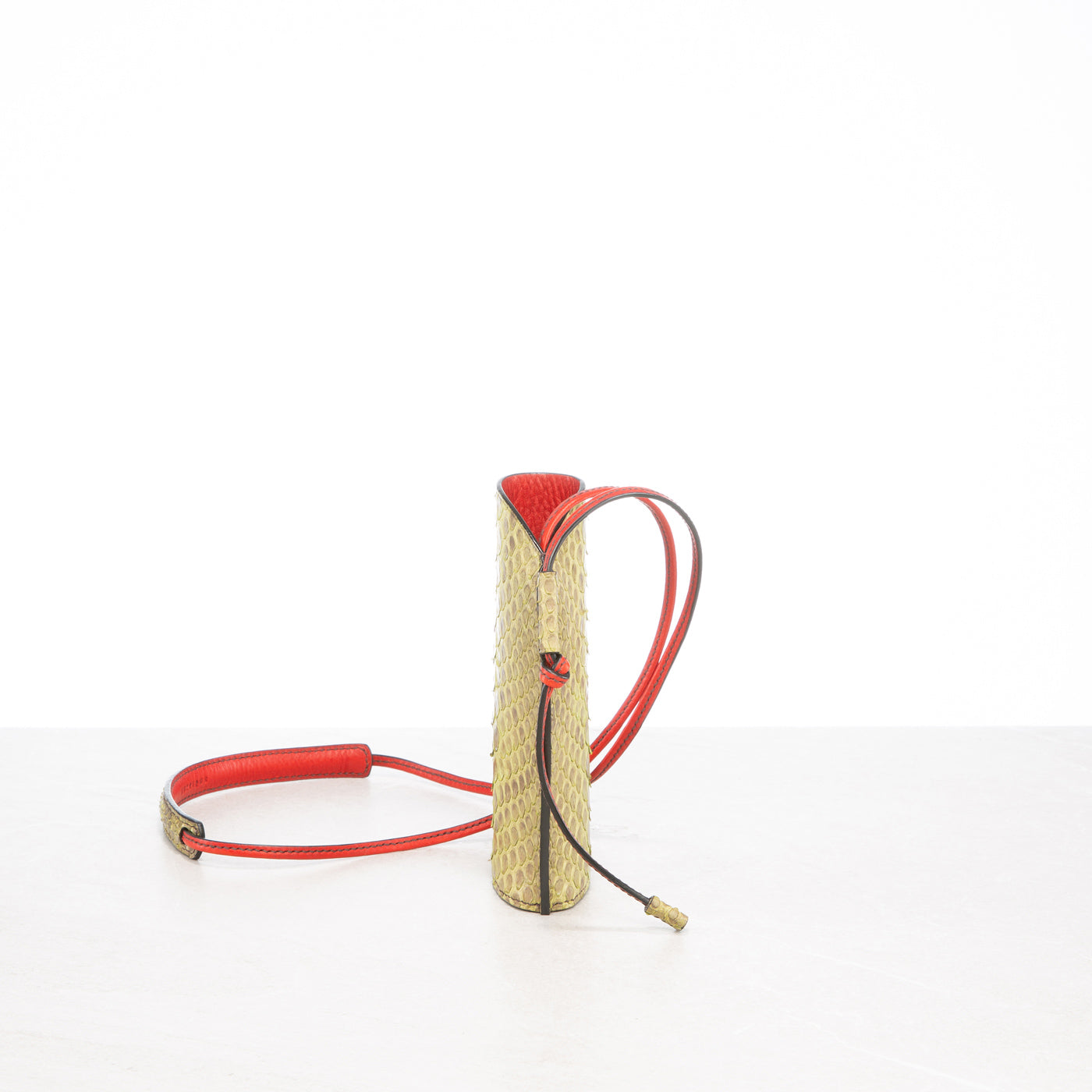 Karelle glasses envelope