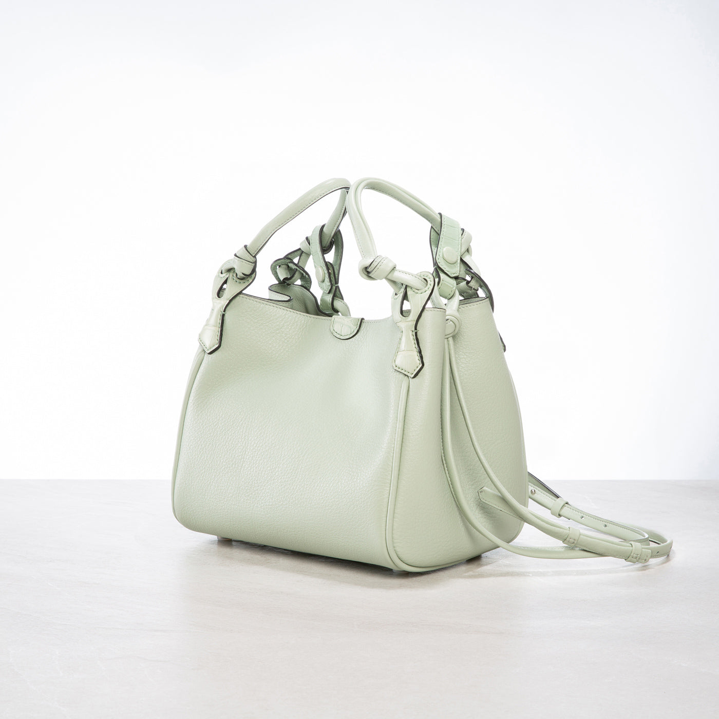 Vetra Bucket