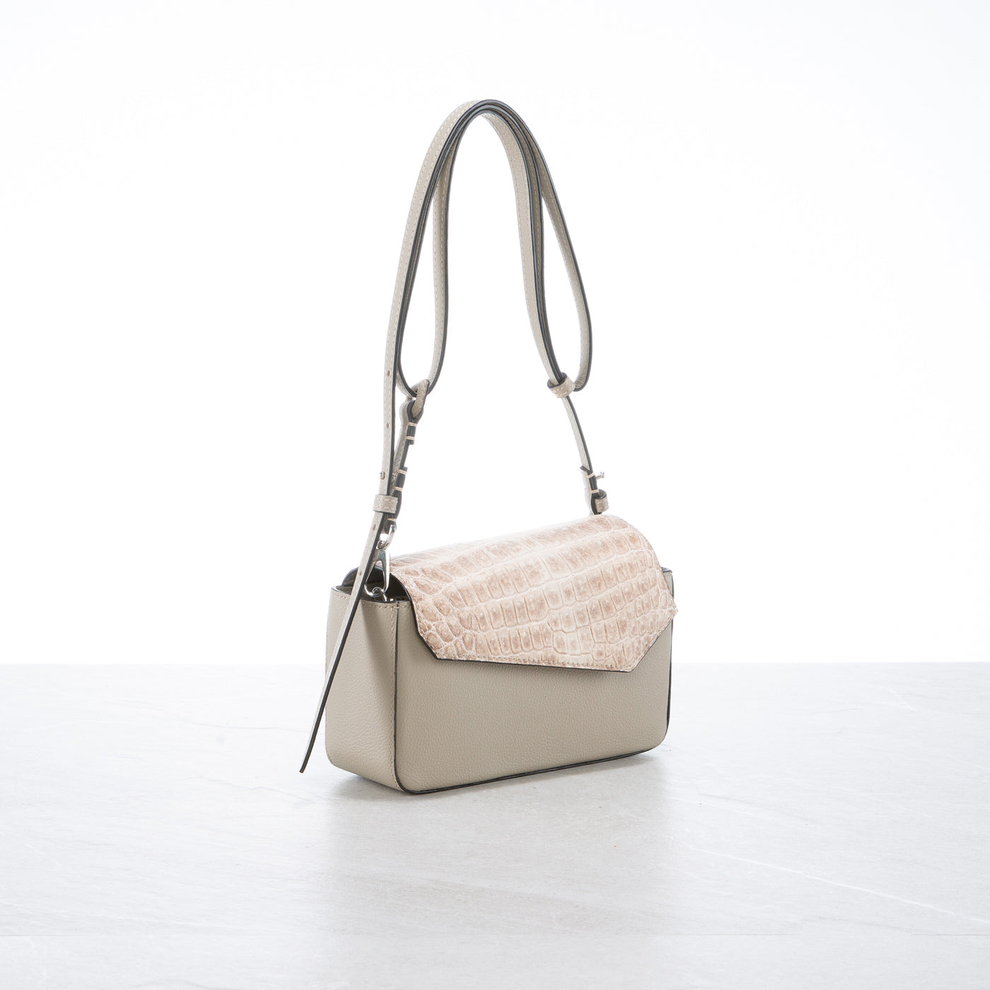 Pochette Trev