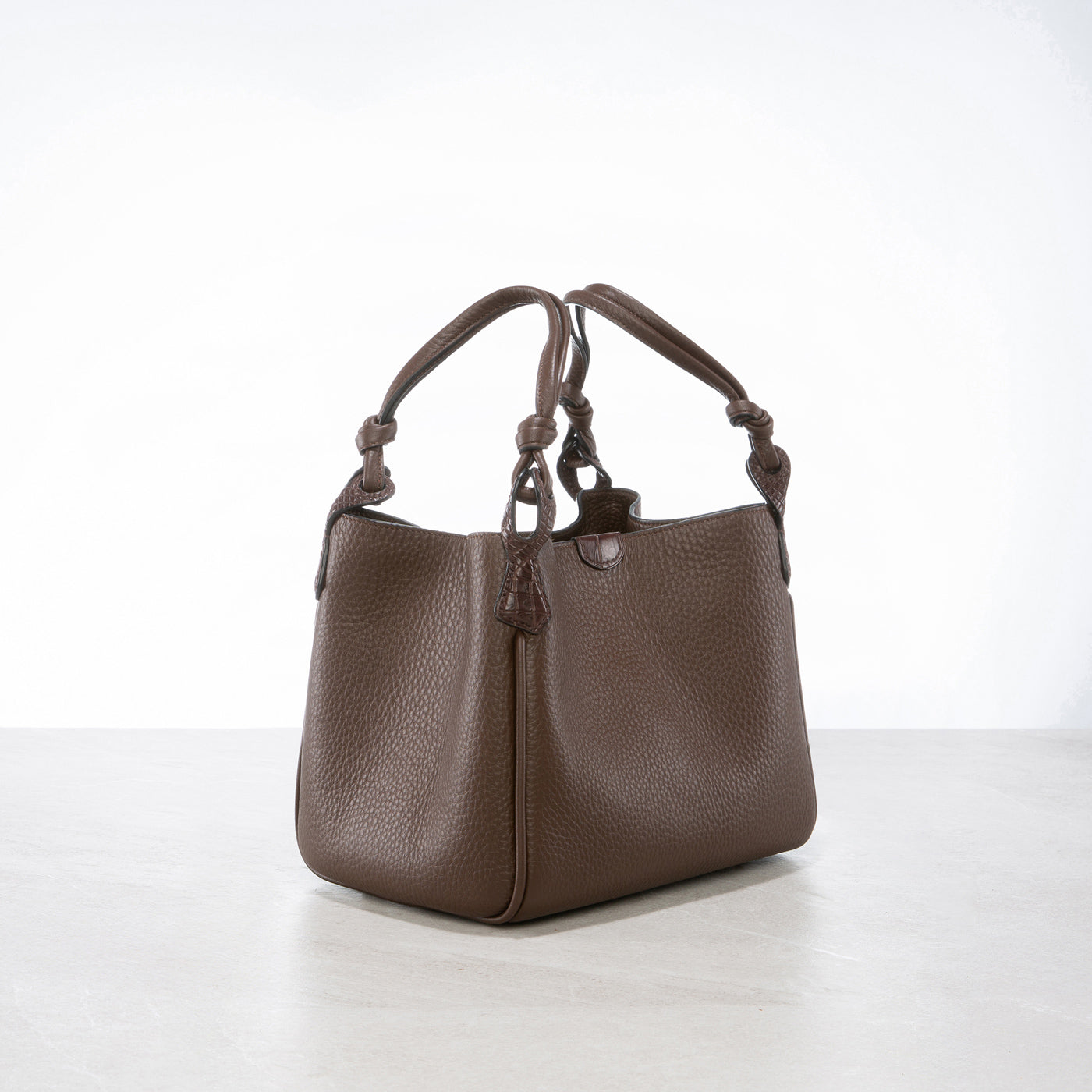 Vetra Bucket