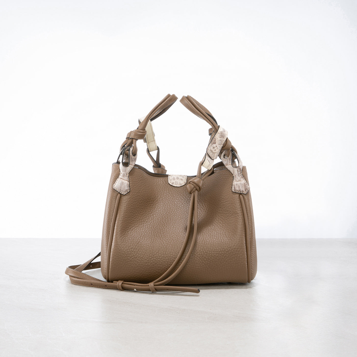 Vetra Bucket