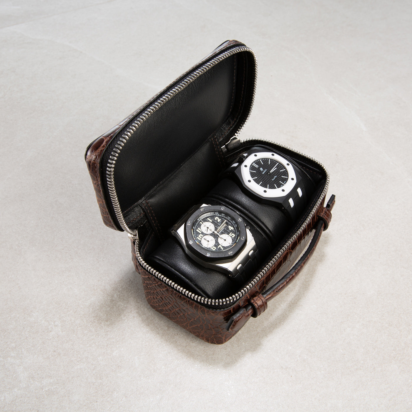 Troya (2 watches)
