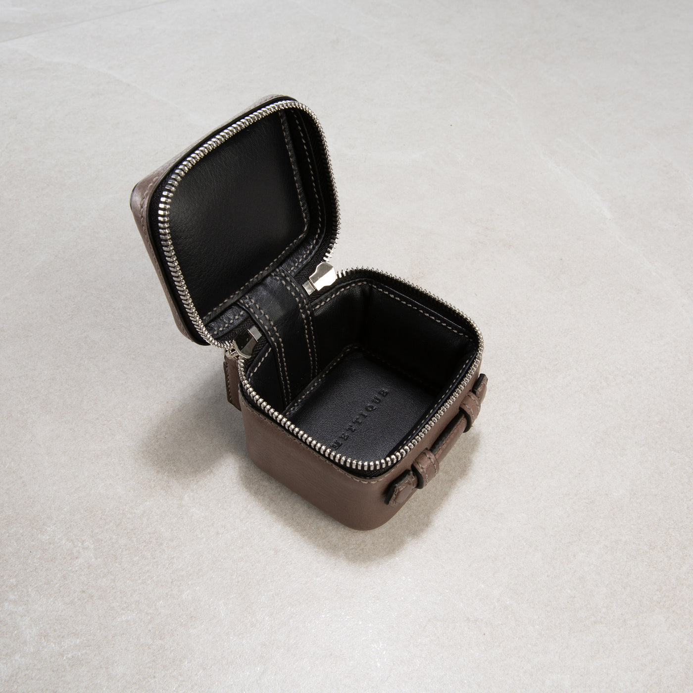 Troya (1 watch)