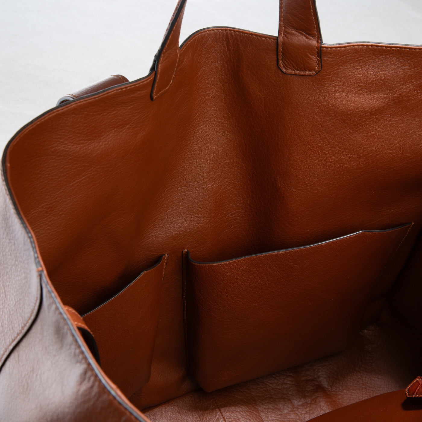 Qapri soft tote