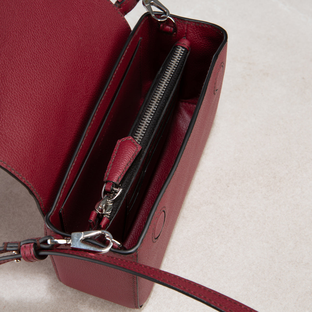 Pochette Trev