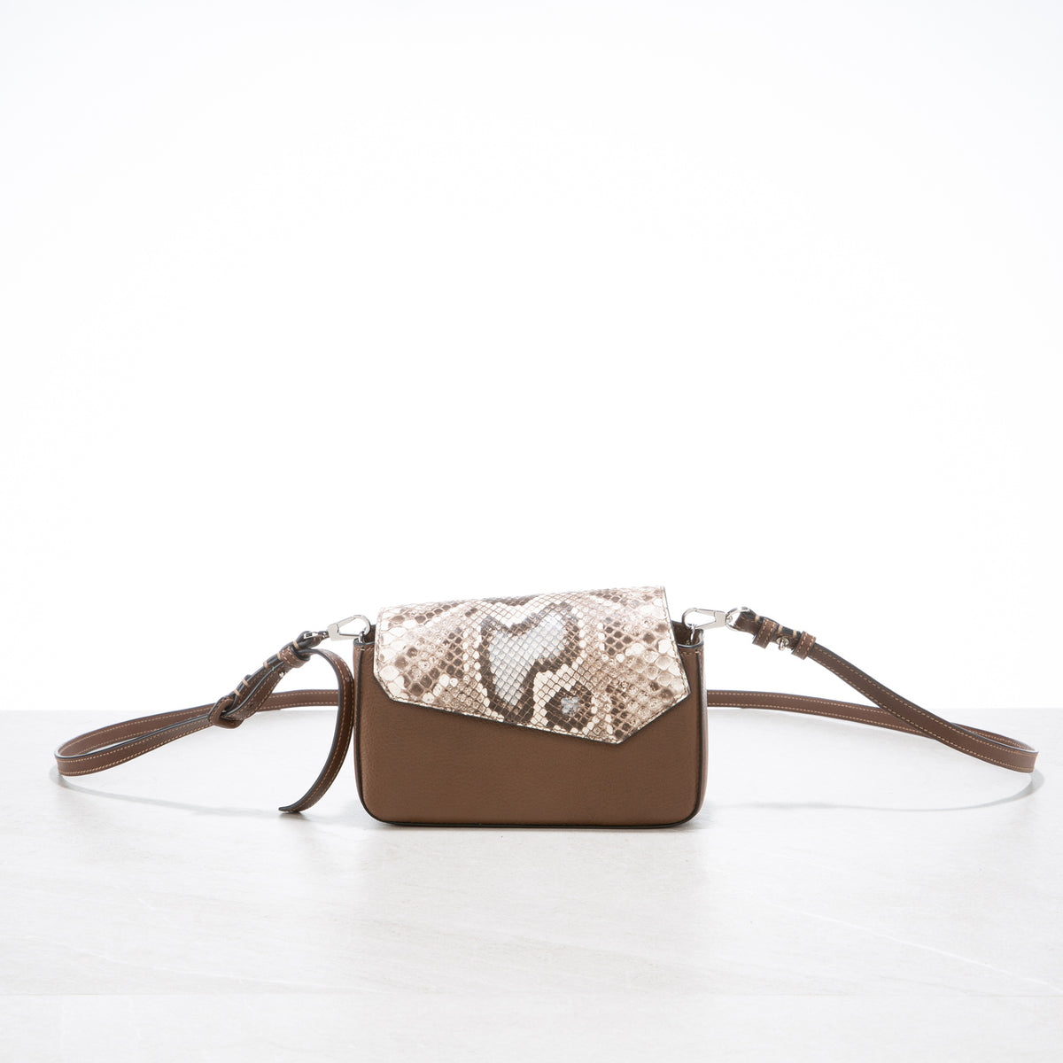 Pochette Trev