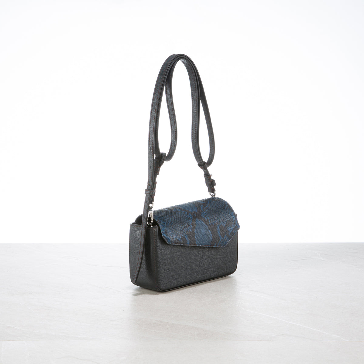 Pochette Trev