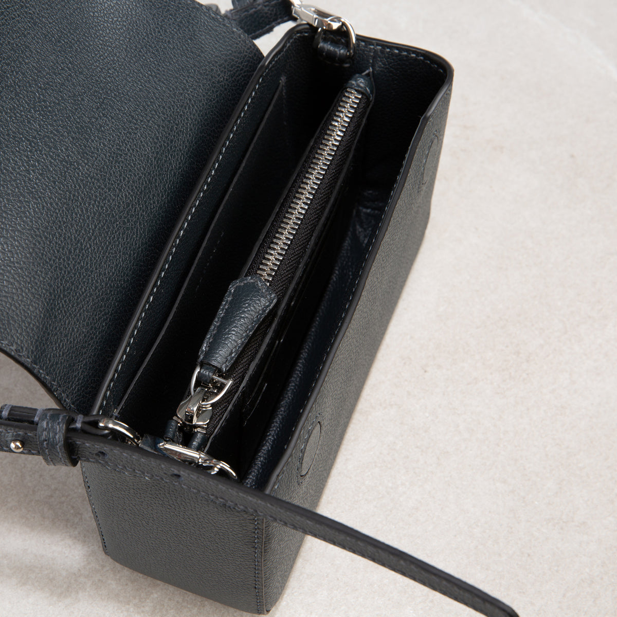 Pochette Trev