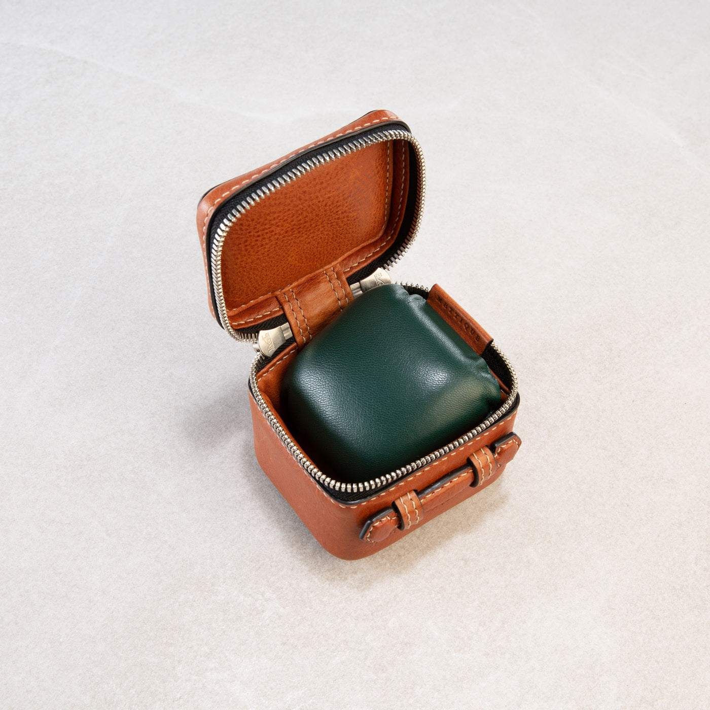 Troya (1 watch)