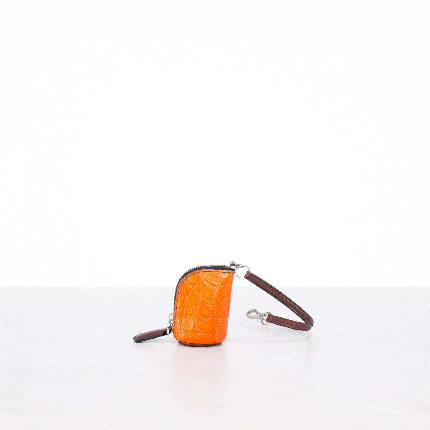 Pelle (small)
